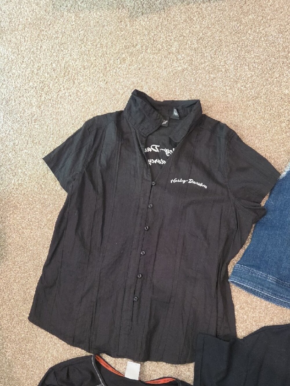 Harley-Davidson Black Graphic Tee and Mixed Tops Assortment - Picture 7 of 12